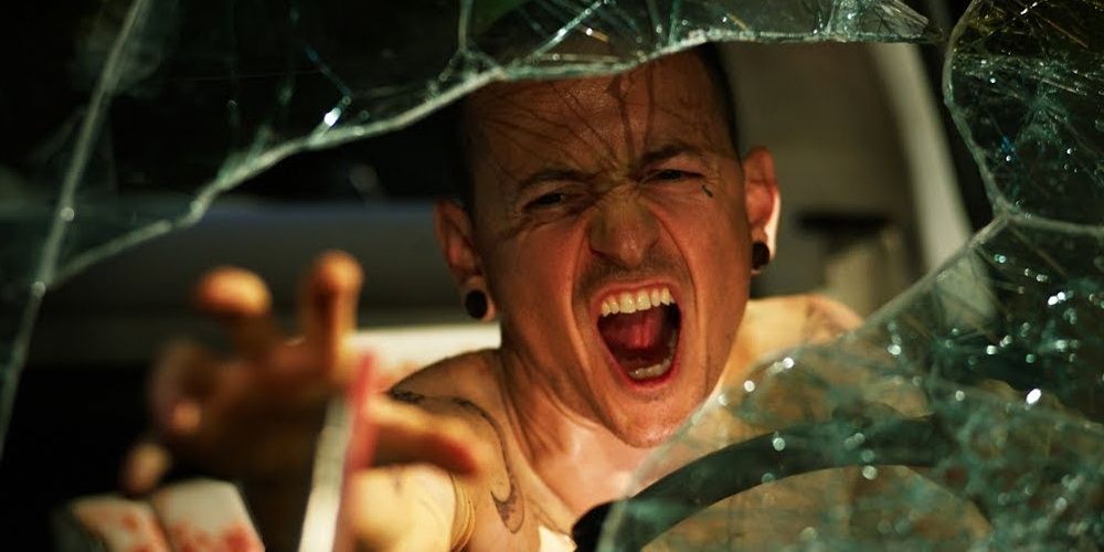Chester Bennington in a trap during Saw: The Final Chapter