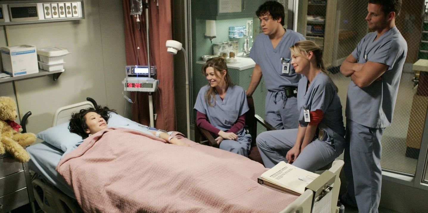 Cristina suffers a miscarriage in Grey's Aantomy