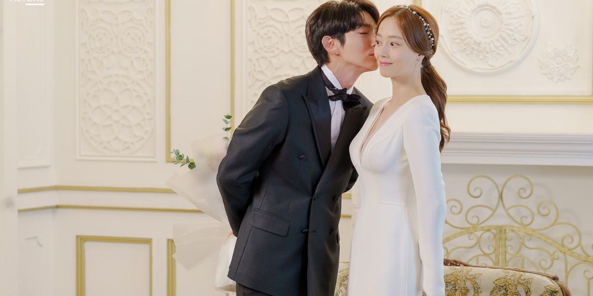 Hee-Sung and wife taking wedding photos in Flower of Evil