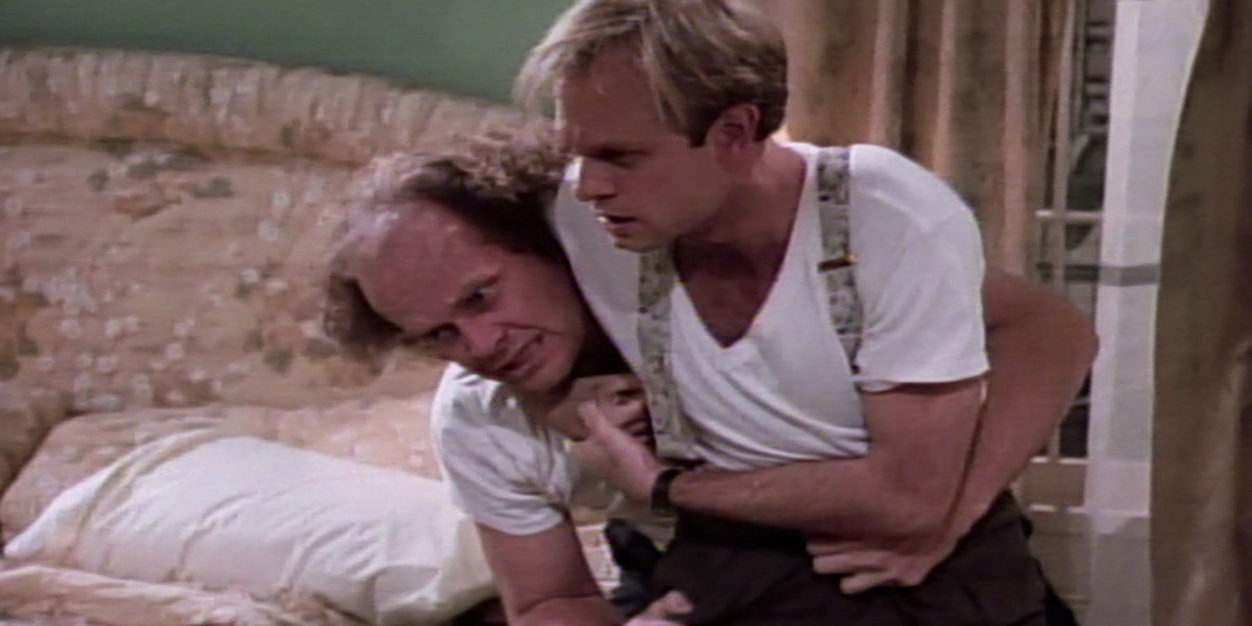 Frasier and Niles get into a physical fight