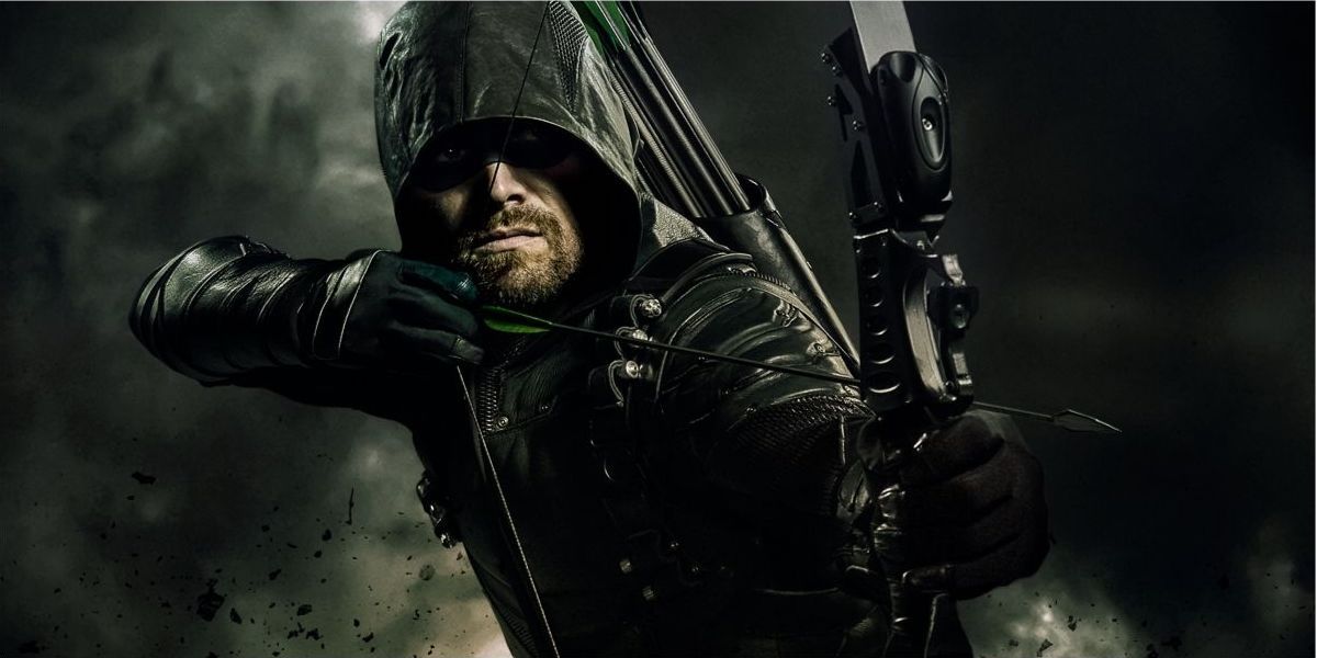 Oliver Queen draws back his bow as the Arrow