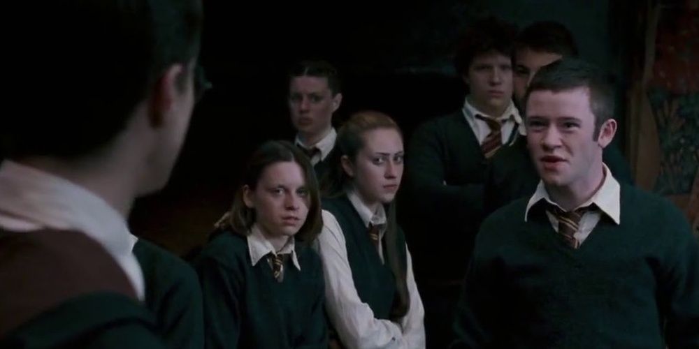 Harry and Seamus argue in the Gryffindor common room in Harry Potter and the Order of the Phoenix