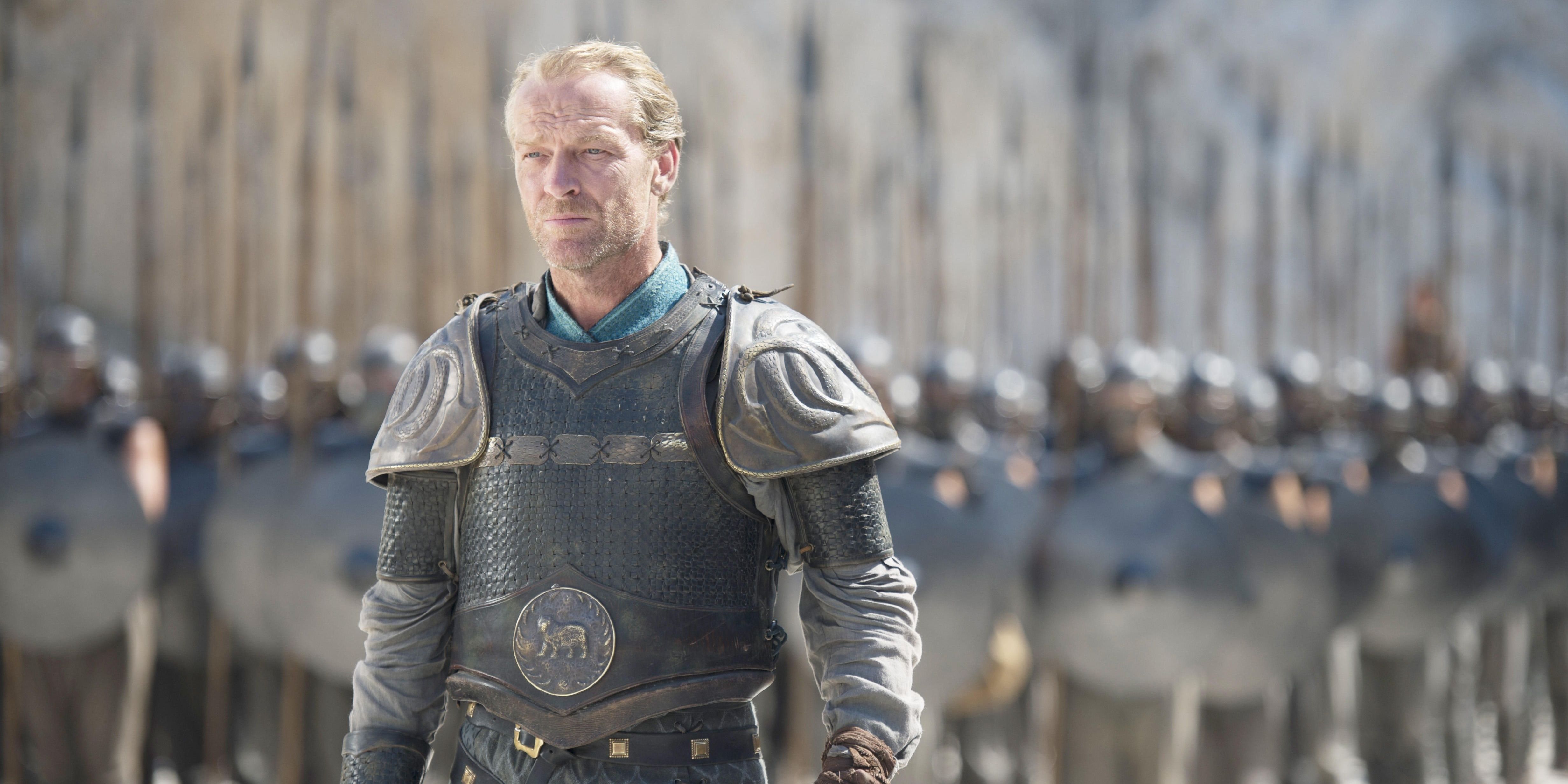 Iain Glen as Jorah Mormont in Game of Thrones standing in front of an army of Unsullied