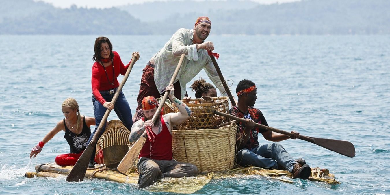 Kaoh Rong premiere with a tribe paddling on their supply raft