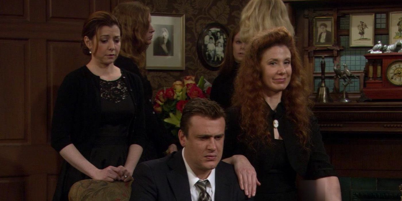 Marshall, Lily, and Judy at the funeral