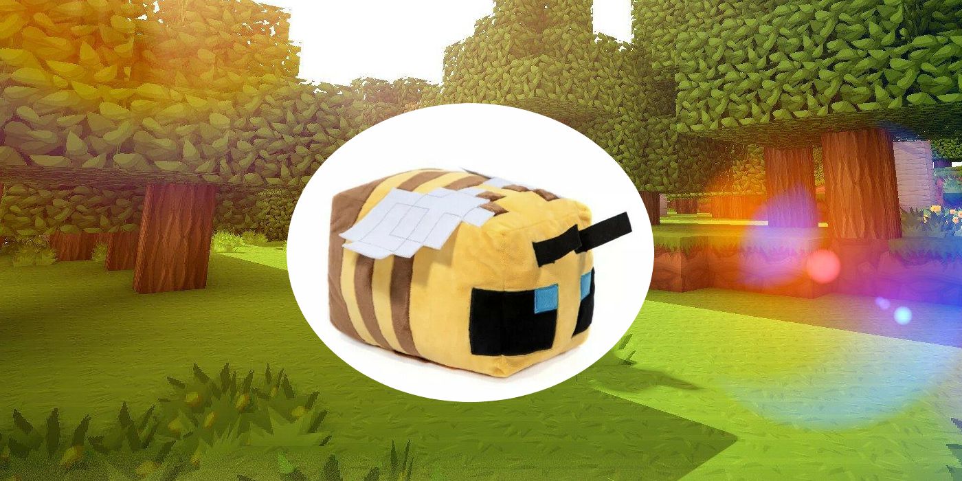 Minecraft Giant Bee Buddy Plushie Pillow