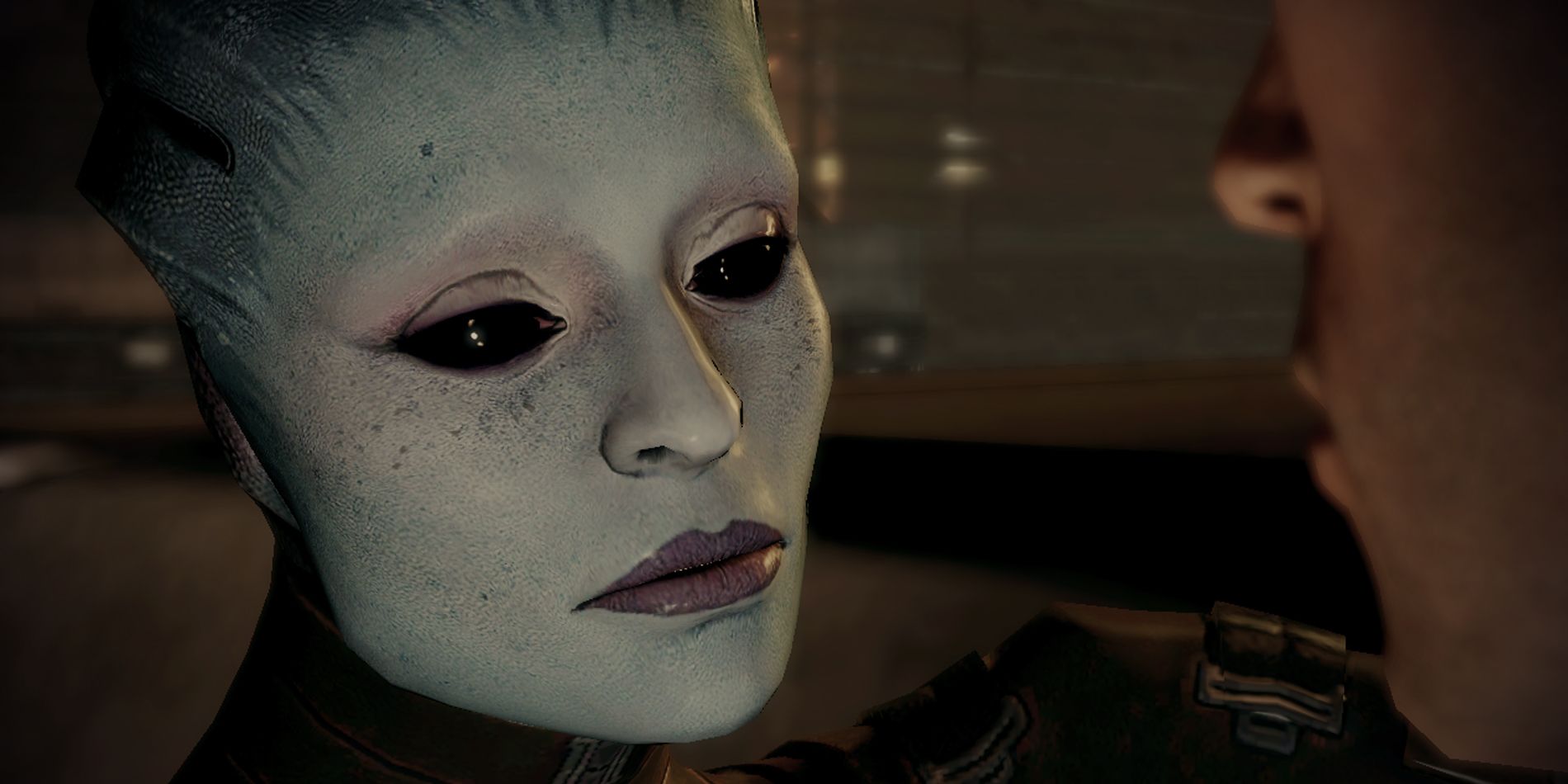 Morinth tries to seduce Shepard in Mass Effect 2