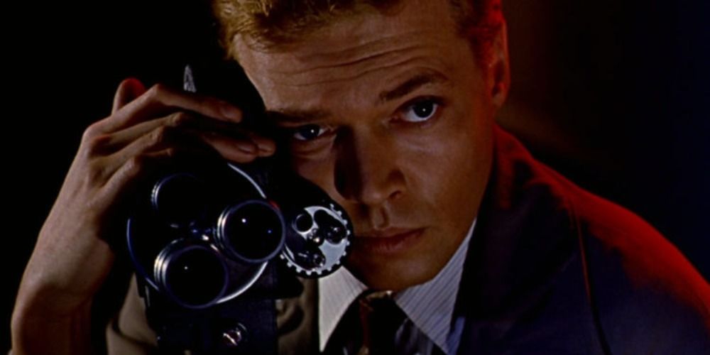 Mark next to his camera in Peeping Tom (1960)