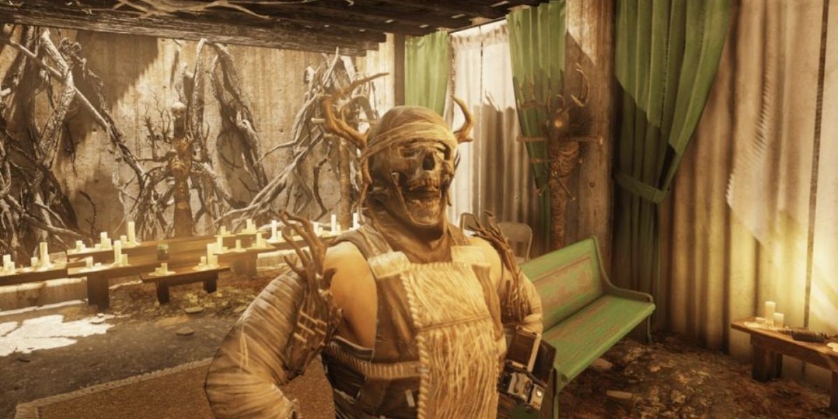 Character wearing the ritual mask in Fallout 76
