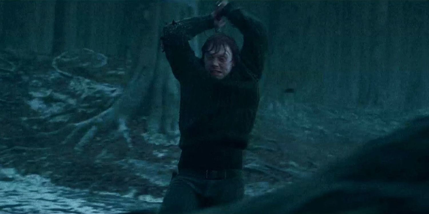 Ron destroys the locket in Harry Potter Deathly Hallows Part 1