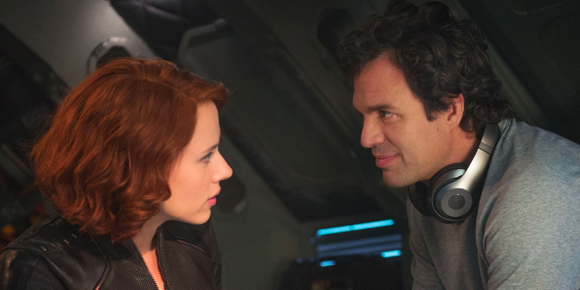 Natasha and Bruce talk at the Quinnjet in Avengers: Age of Ultron