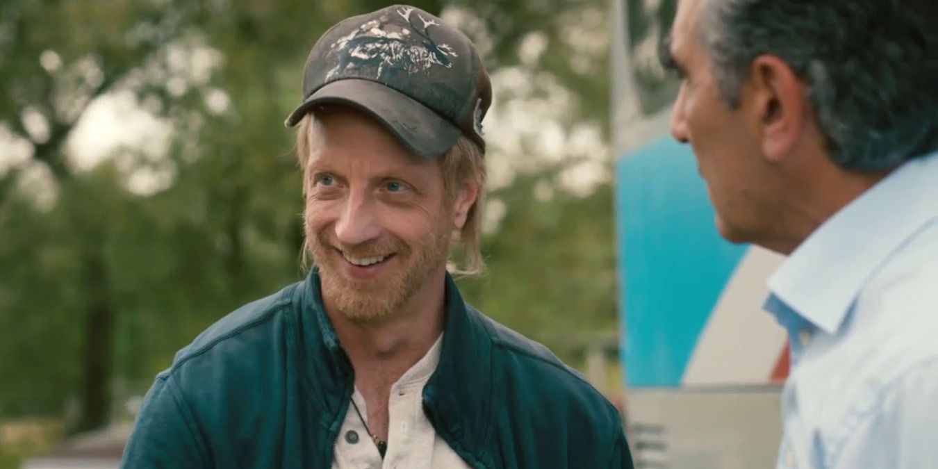 Schitt’s Creek 9 Unpopular Opinions About Roland, According to Reddit