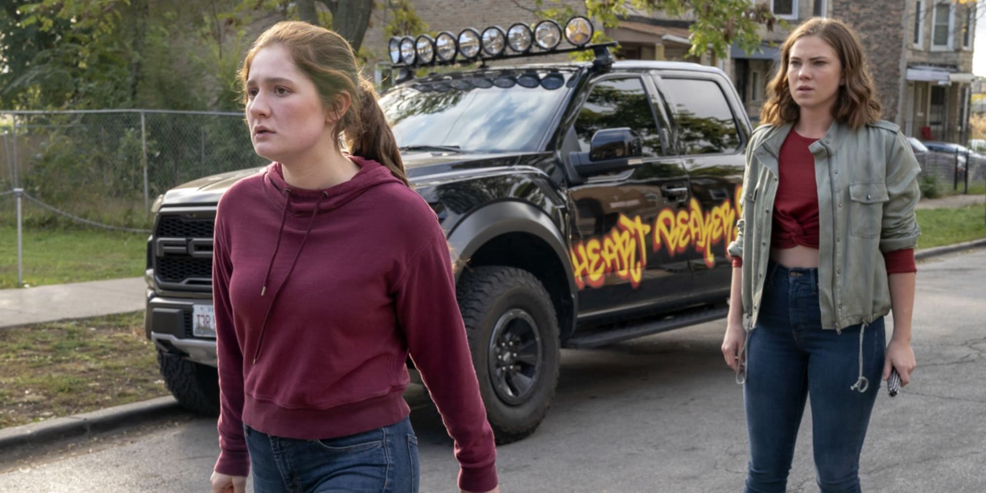 Debbie walks away from Kelly and her car in Shameless