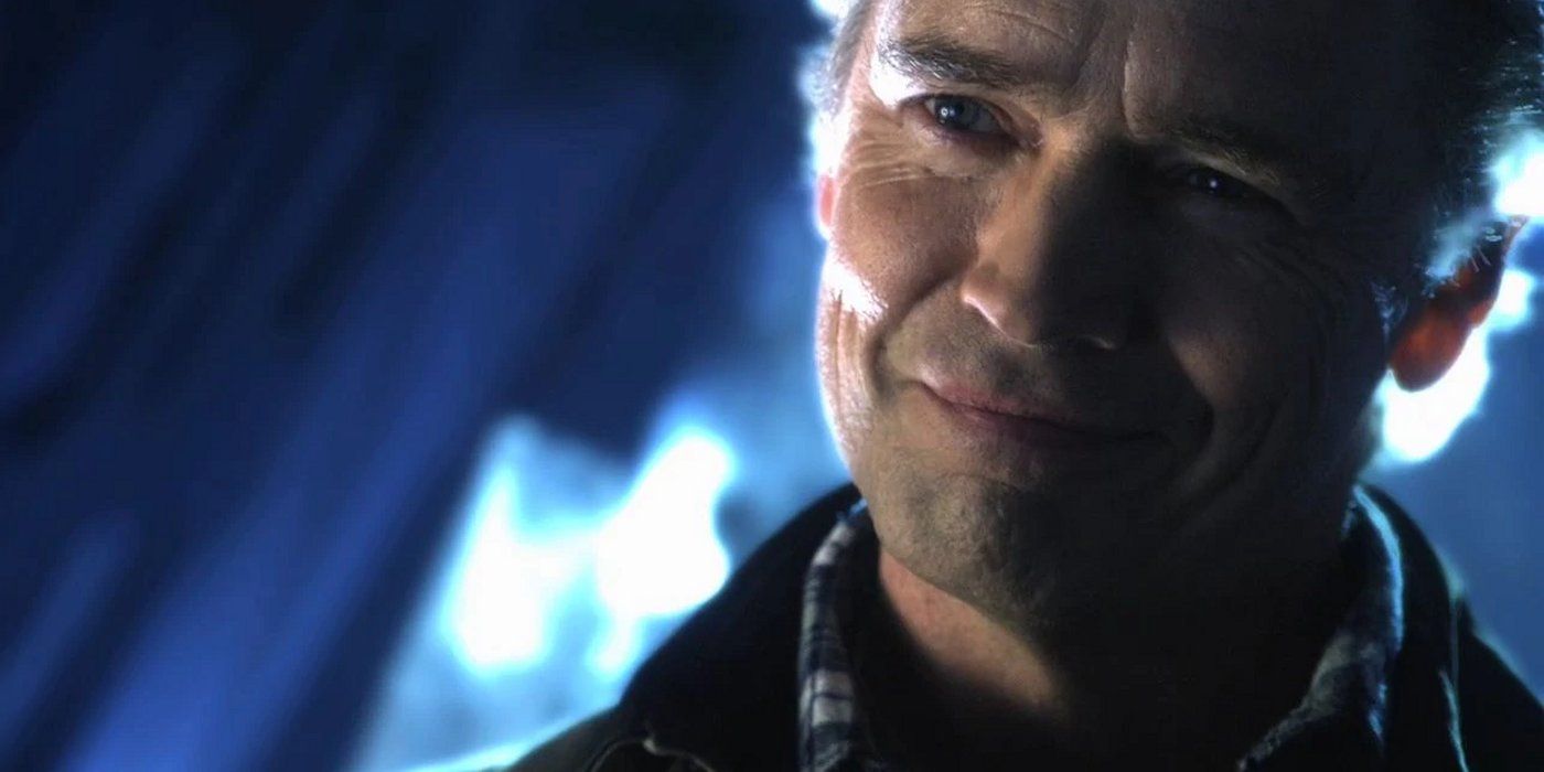 How Jonathan Kent’s Actor Changed Smallville’s Original Ending Plan