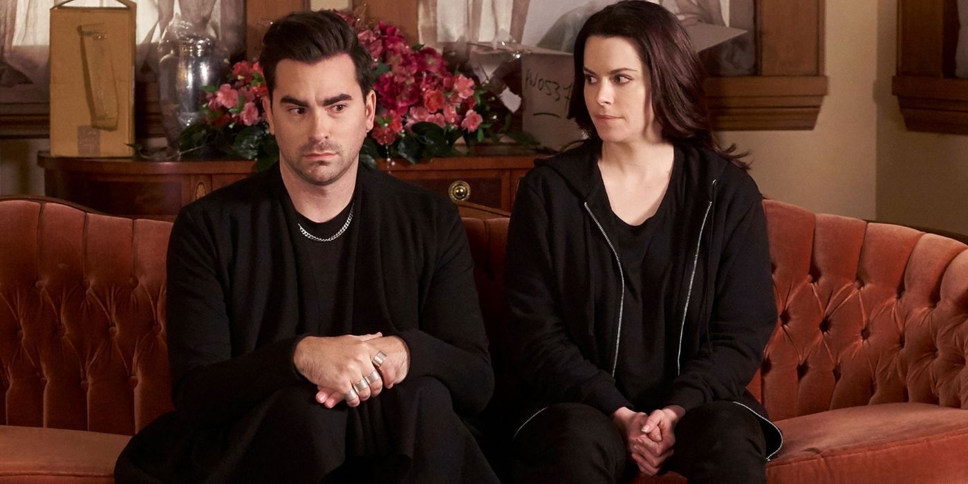 Schitt's Creek: 9 Times David Was The Most Selfless Character On The Show