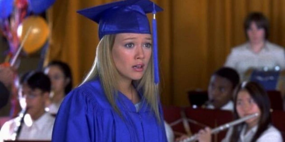 Lizzie McGuire looking scared at her middle school graduation 