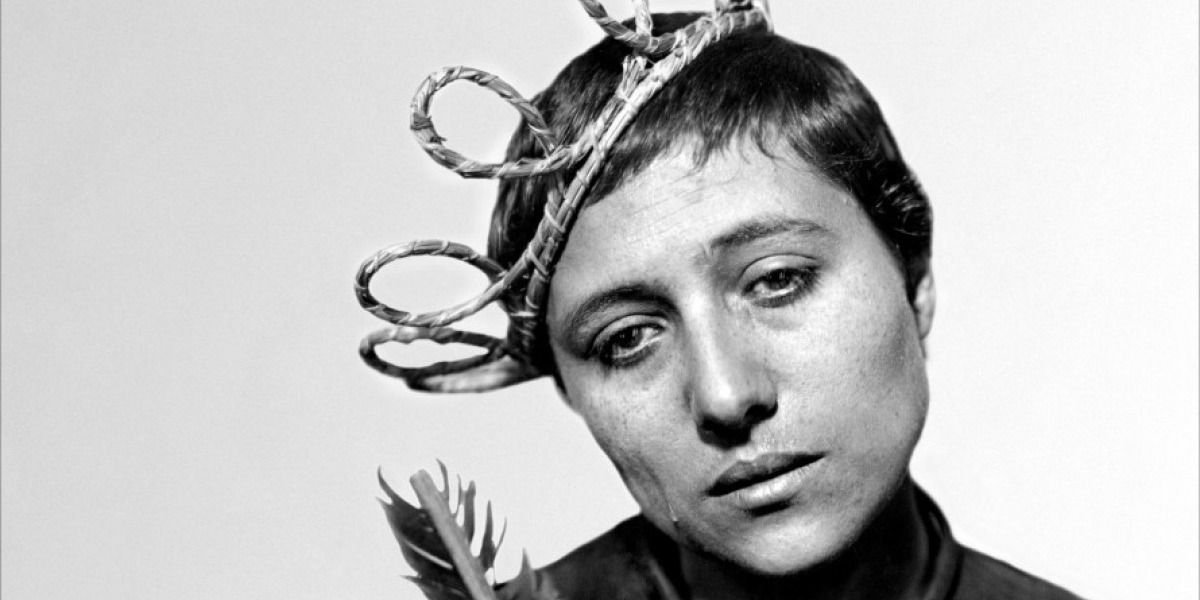 A closeup shot of Joan in The Passion of Joan of Arc 