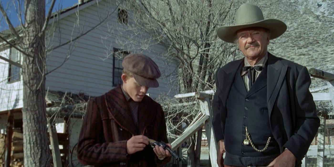John Wayne no filme de 1976 O atirador.