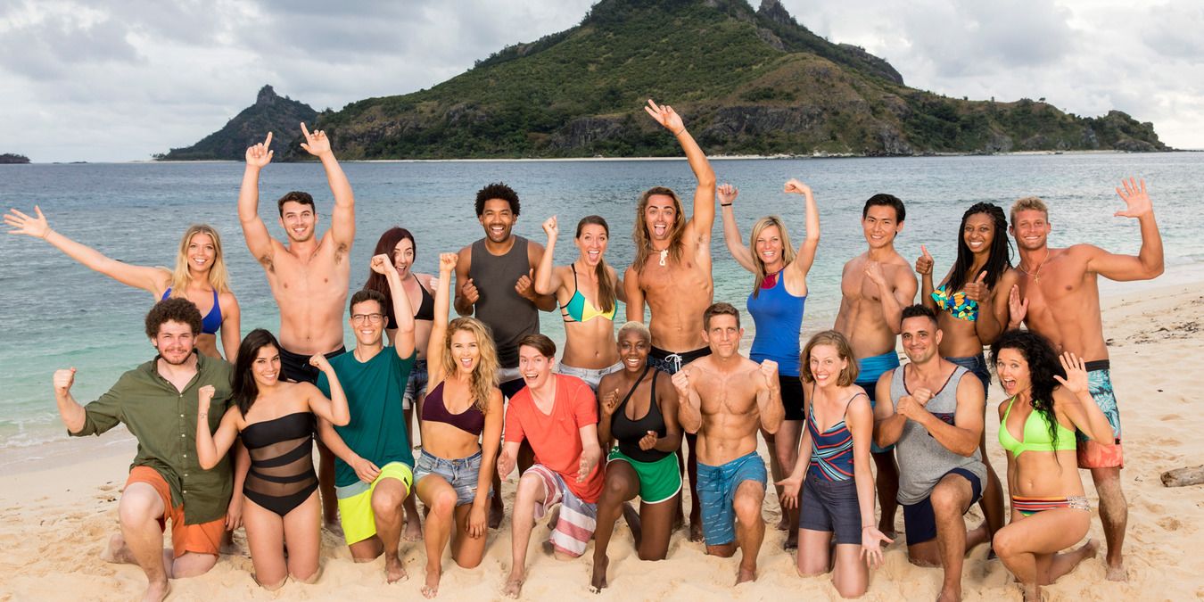 cast of season 36 posing on the beach