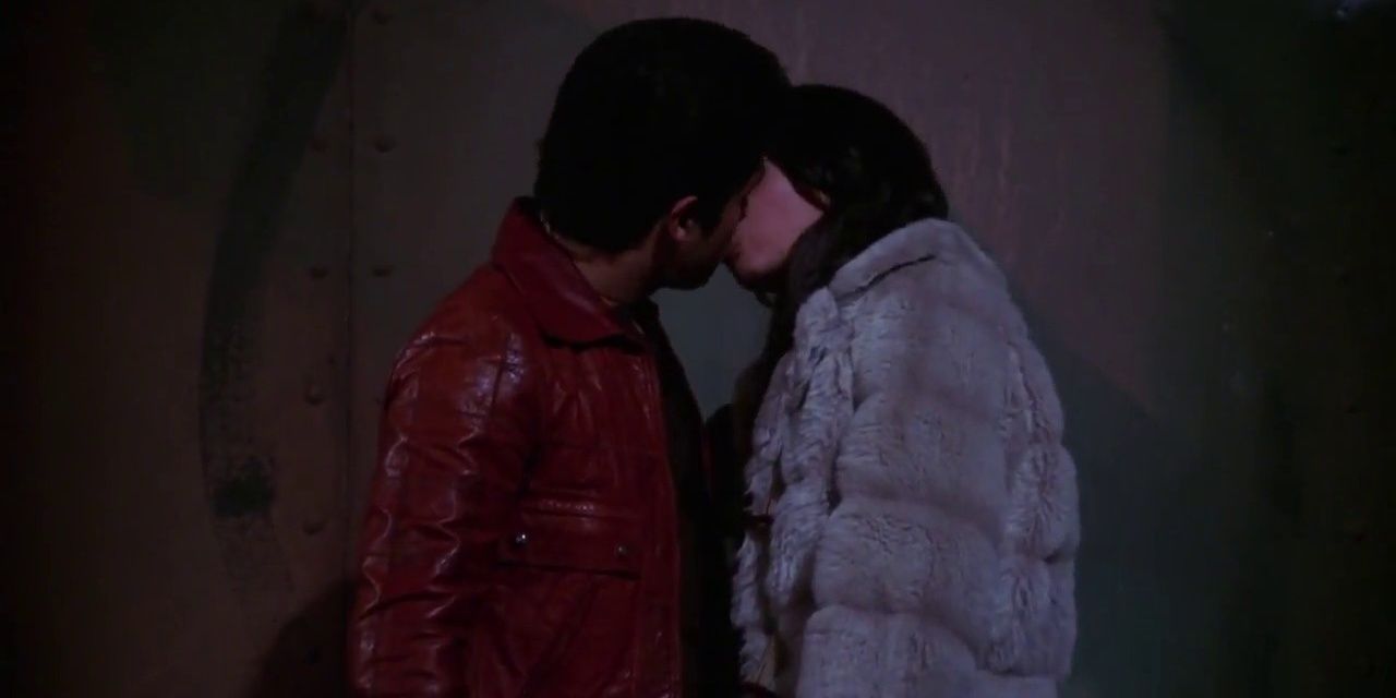 Fez and JAckie kissing for the first time 