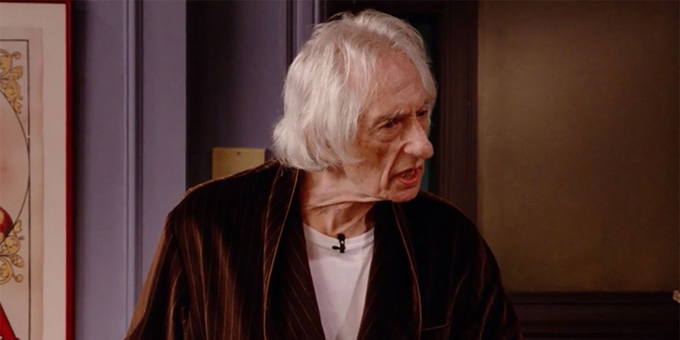 Larry Hankin as Mr. Heckles on the Friends Reunion