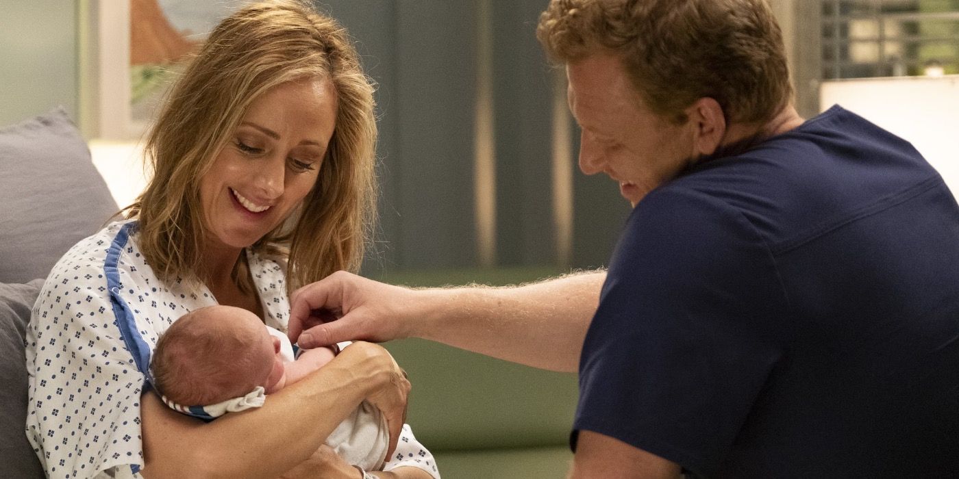 Owen and Teddy and their baby girl in Grey&rsquo;s Anatomy