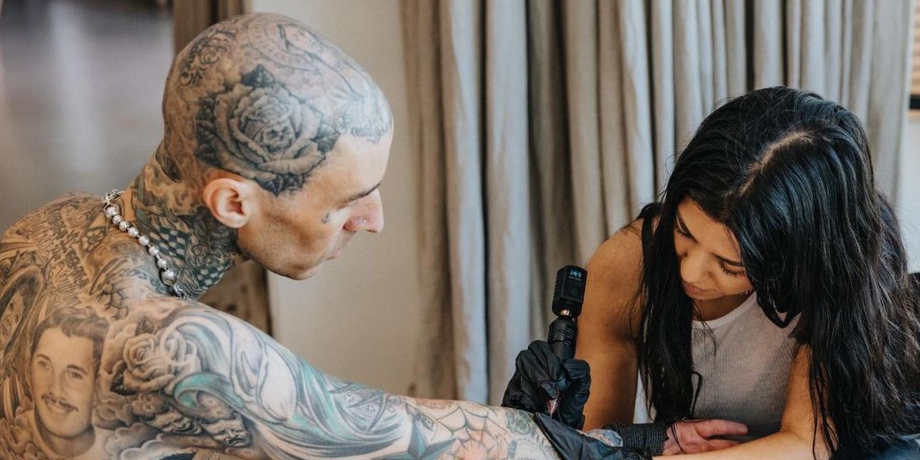 KUWTK Travis Barker Gets Kourtney Kardashians Lips Tattooed On His Arm