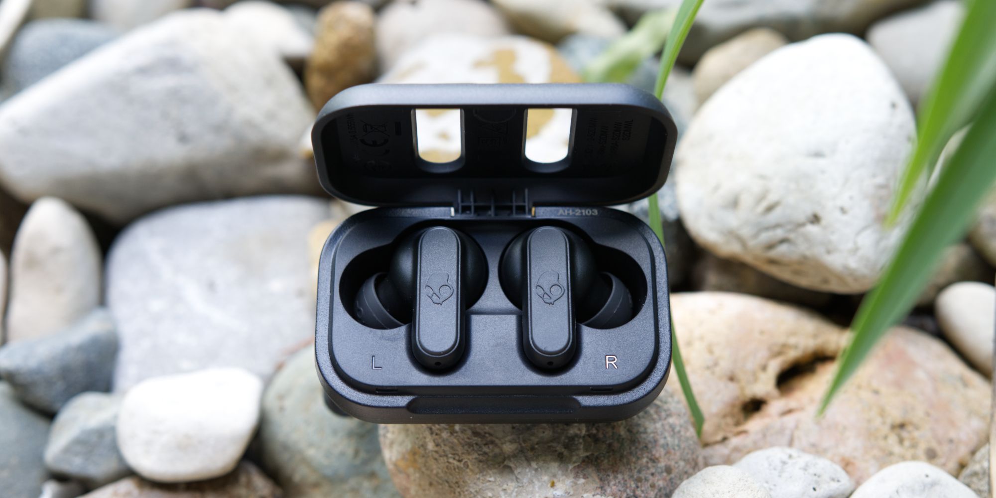 Skullcandy Dime Review: $25 Earbuds You'll Actually Want To Use