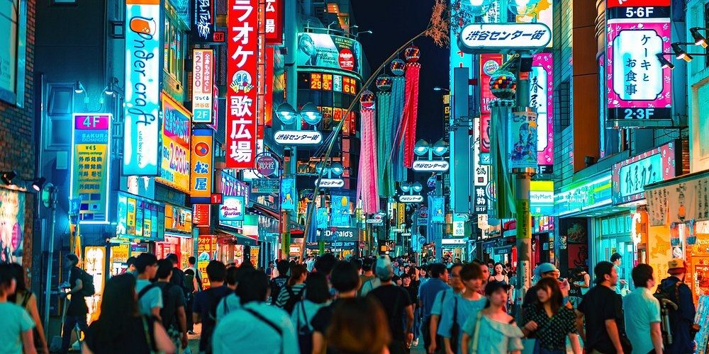 Colorful Tokyo nightlife