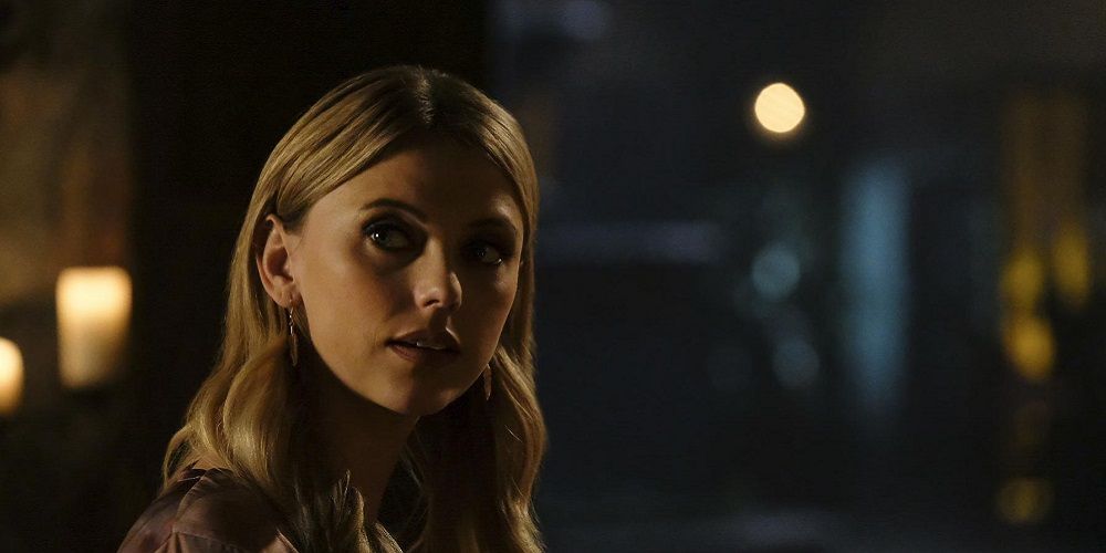 Freya looking to the distance in The Originals