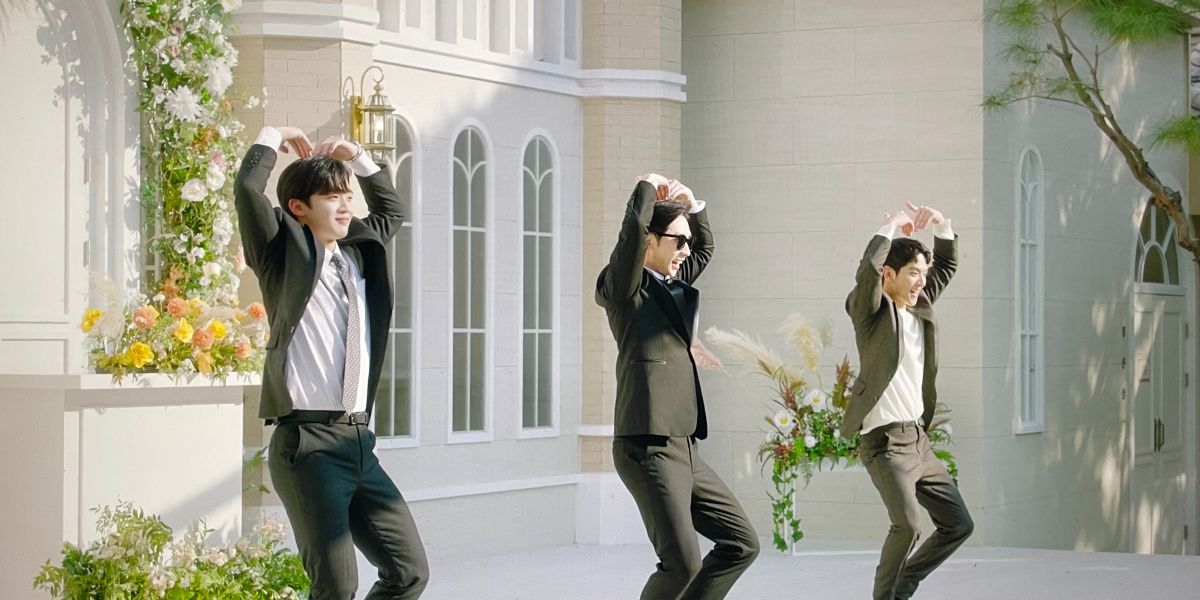 Jeong Ji-Hwan and friends dancing at his wedding reception in A Love so Beautiful