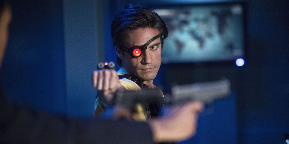 Deadshot aims at Amanda Waller