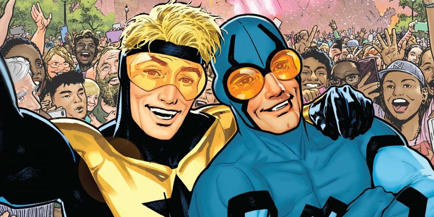 Booster Gold and Blue Beetle smiling and posing for a selfie