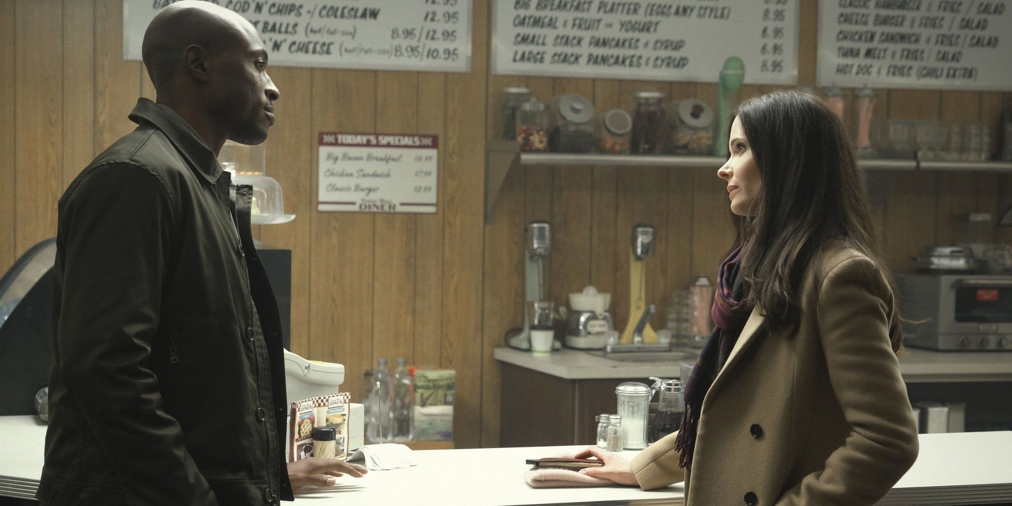 Captain Luthor pretends to a Smallville local