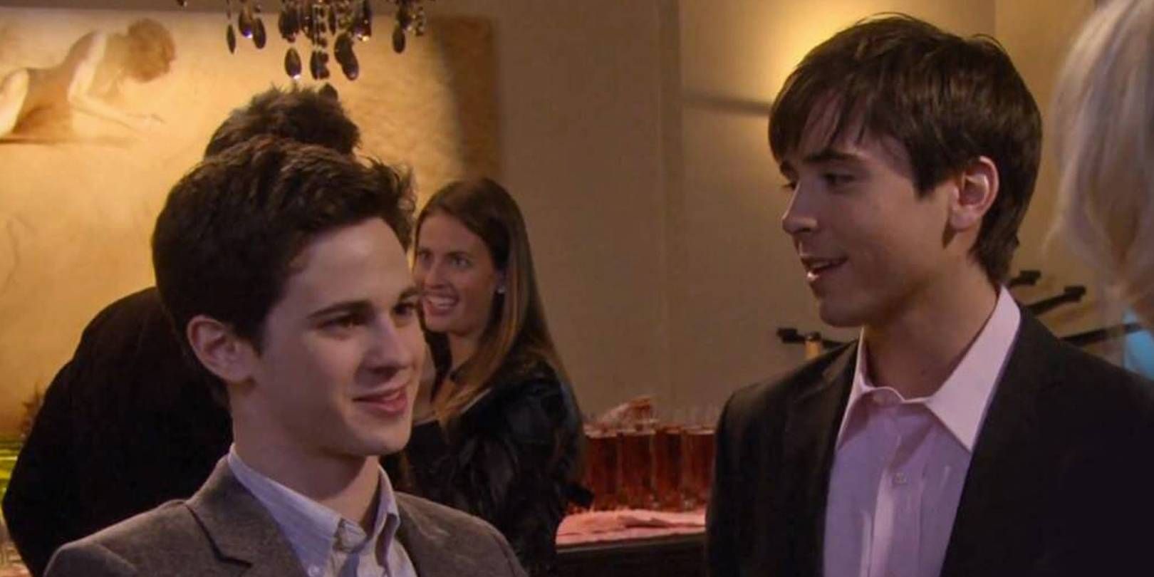 Eric and Jonathan at the Constance graduation party in Gossip Girl