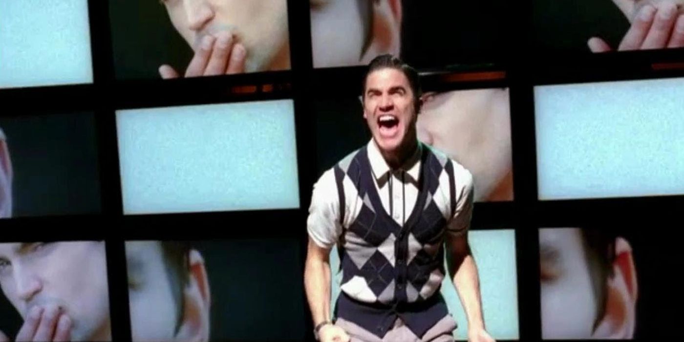 Darren Criss as Blaine Anderson singing on Glee