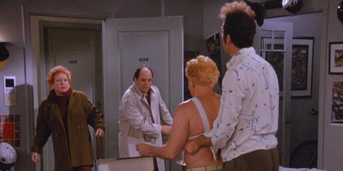 George and Estelle catch Frank in a bra in Seinfeld