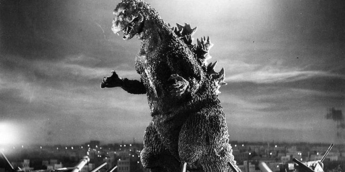 Godzilla destroying Tokyo