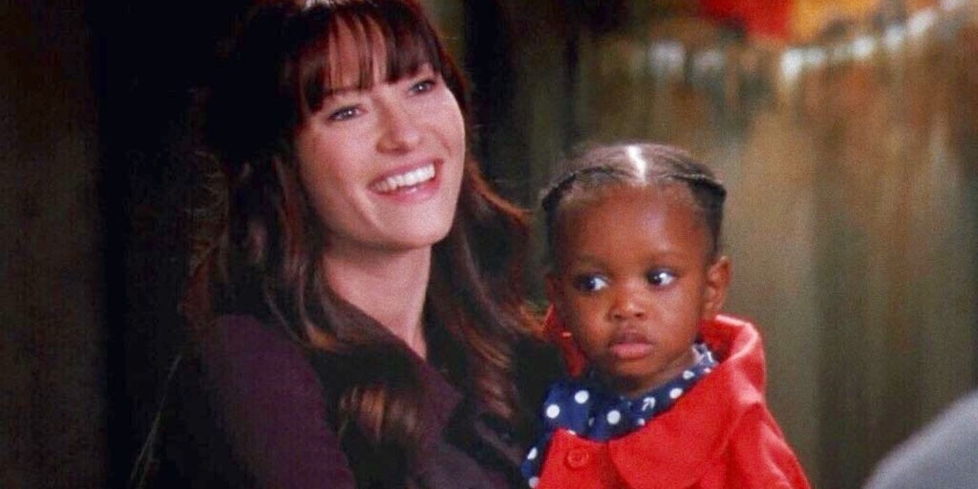 Lexie holding Zola on Grey&rsquo;s Anatomy
