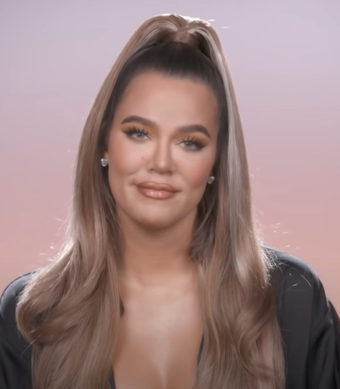 Khloe Kardashian on Keeping Up With The Kardashians season 20 confessional vertical