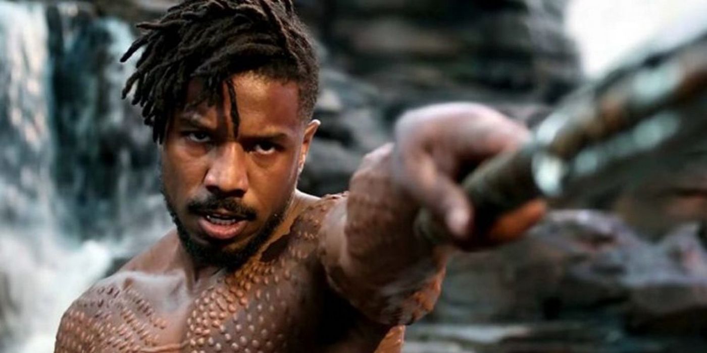 Killmonger challenges Black Panther for the crown.