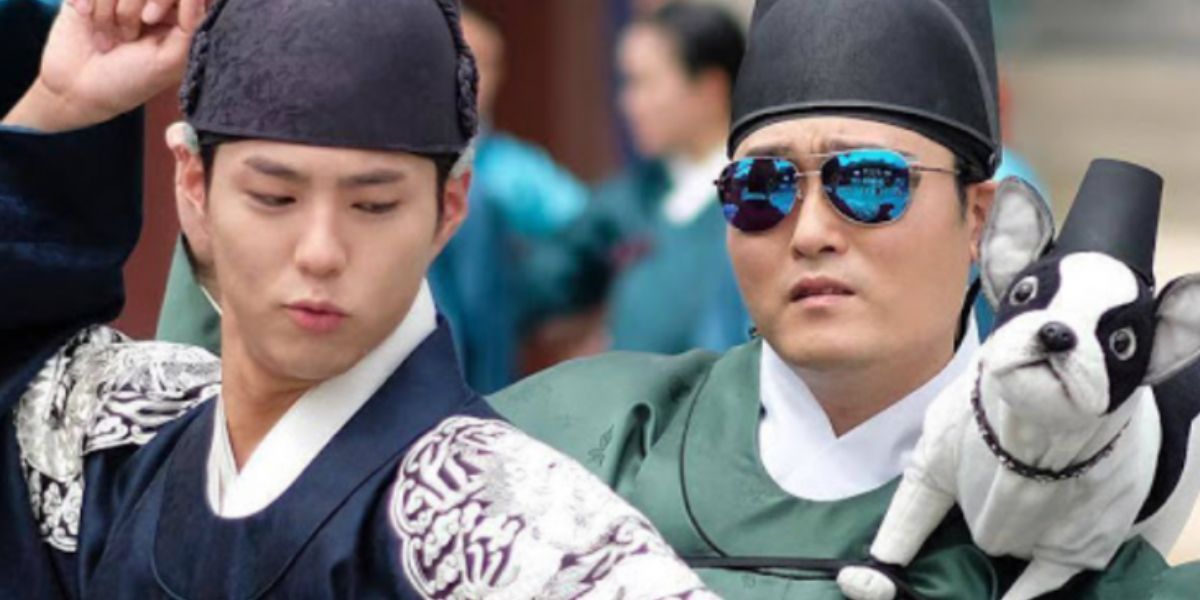 Actor Park Bo-Gum and PSY dressed in historical outfits in Love in the Moonlight
