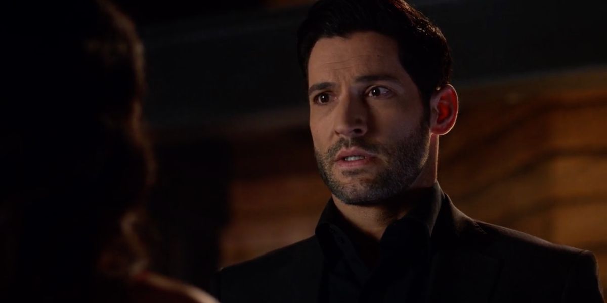 Lucifer talking to Eve on balcony in Lucifer 
