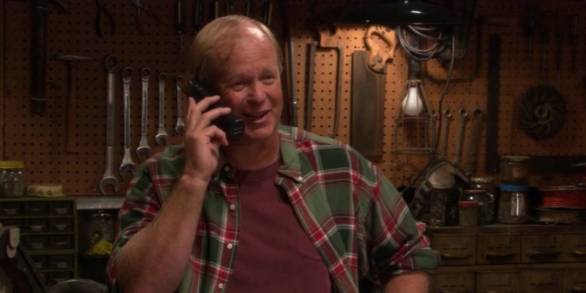 Marvin Eriksen Sr. talking on the phone in How I Met Your Mother.