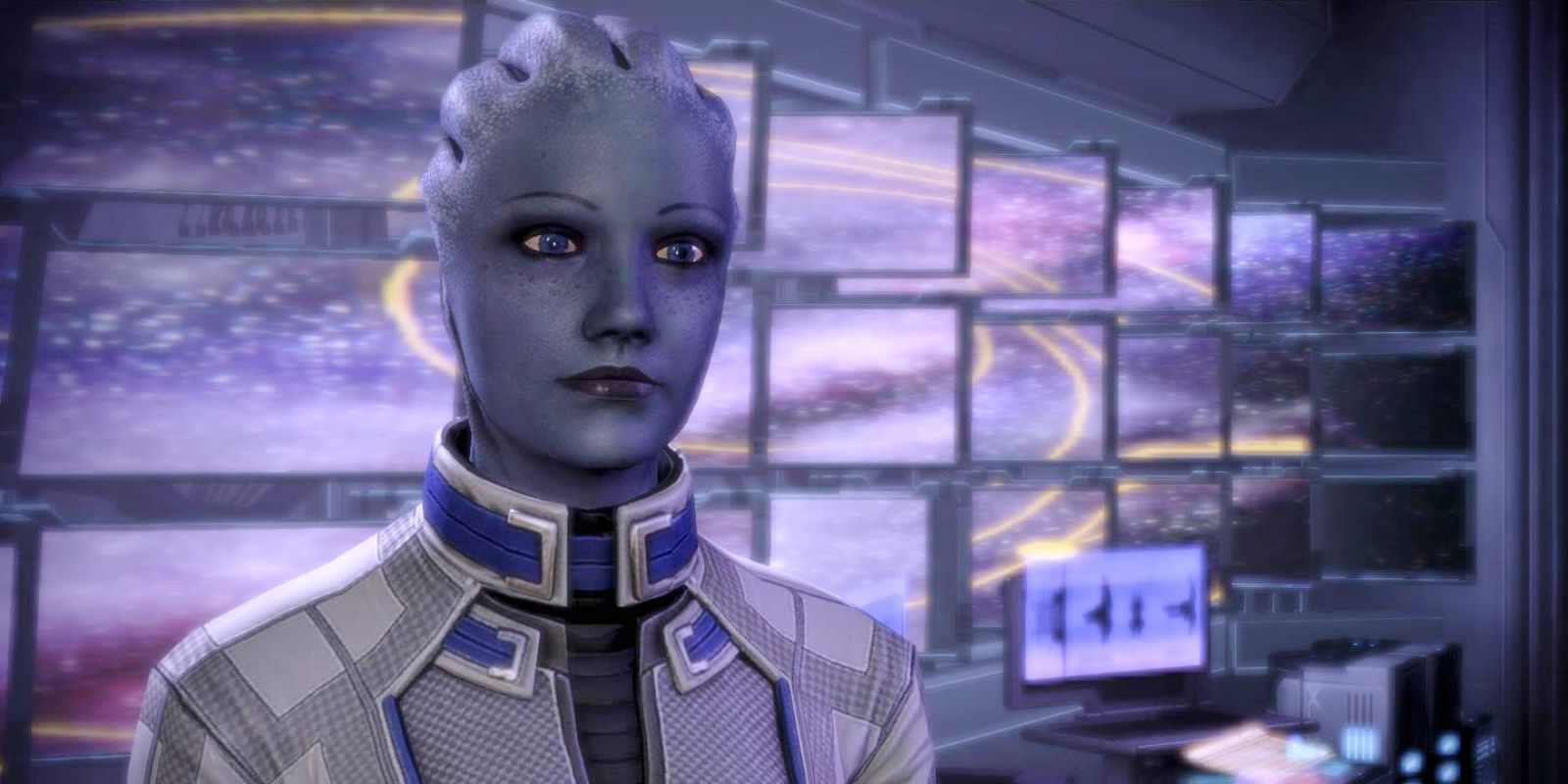 Liara looking slightly surprised in Mass Effect