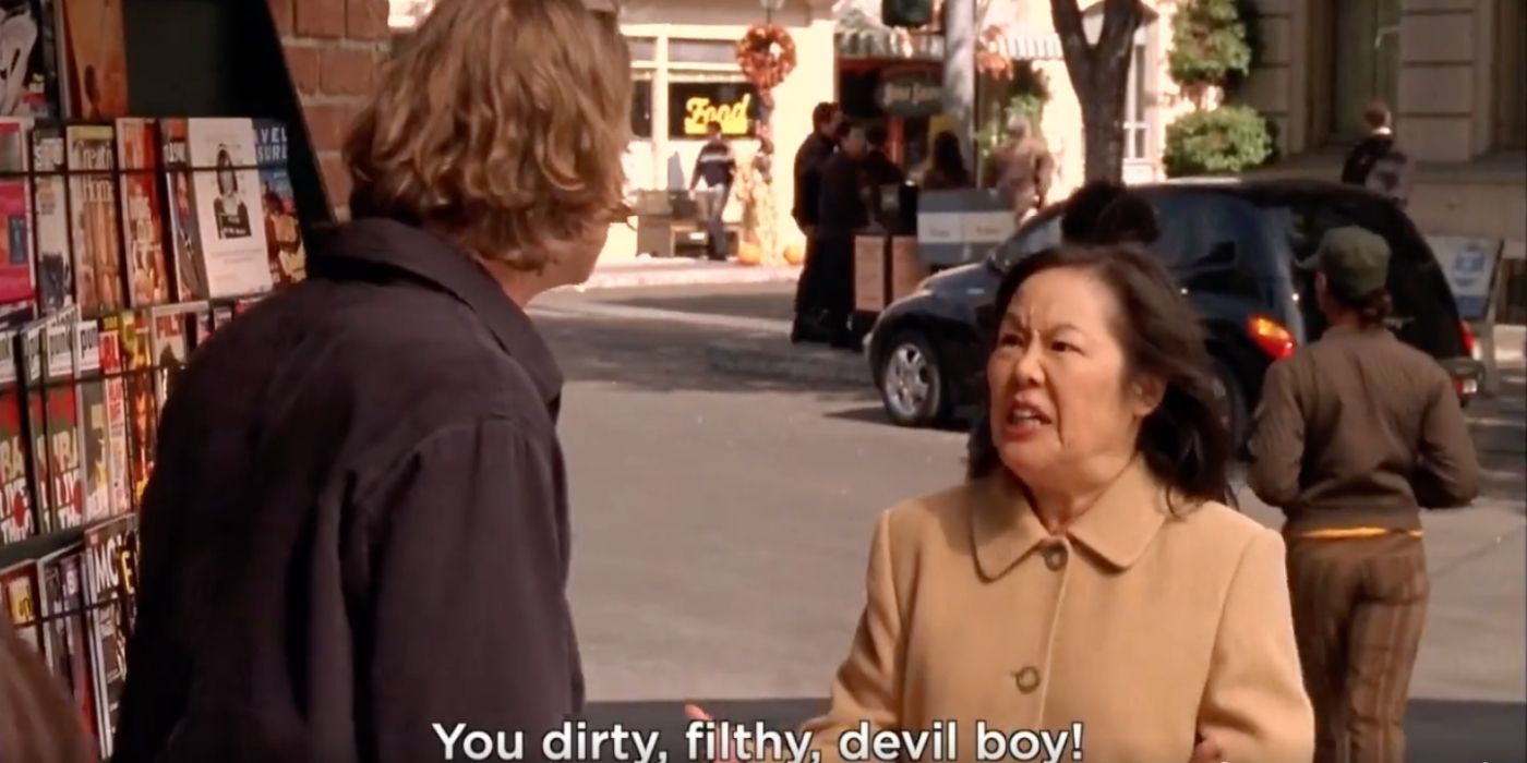 Mrs Kim yelling at Zack on the street in Gilmore Girls