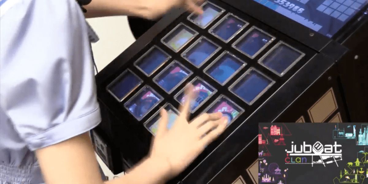 Live Jubeat gameplay demonstration.