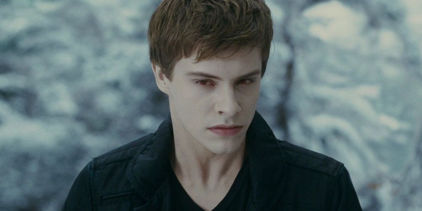 Riley fighting the Cullens in Twilight Eclipse.