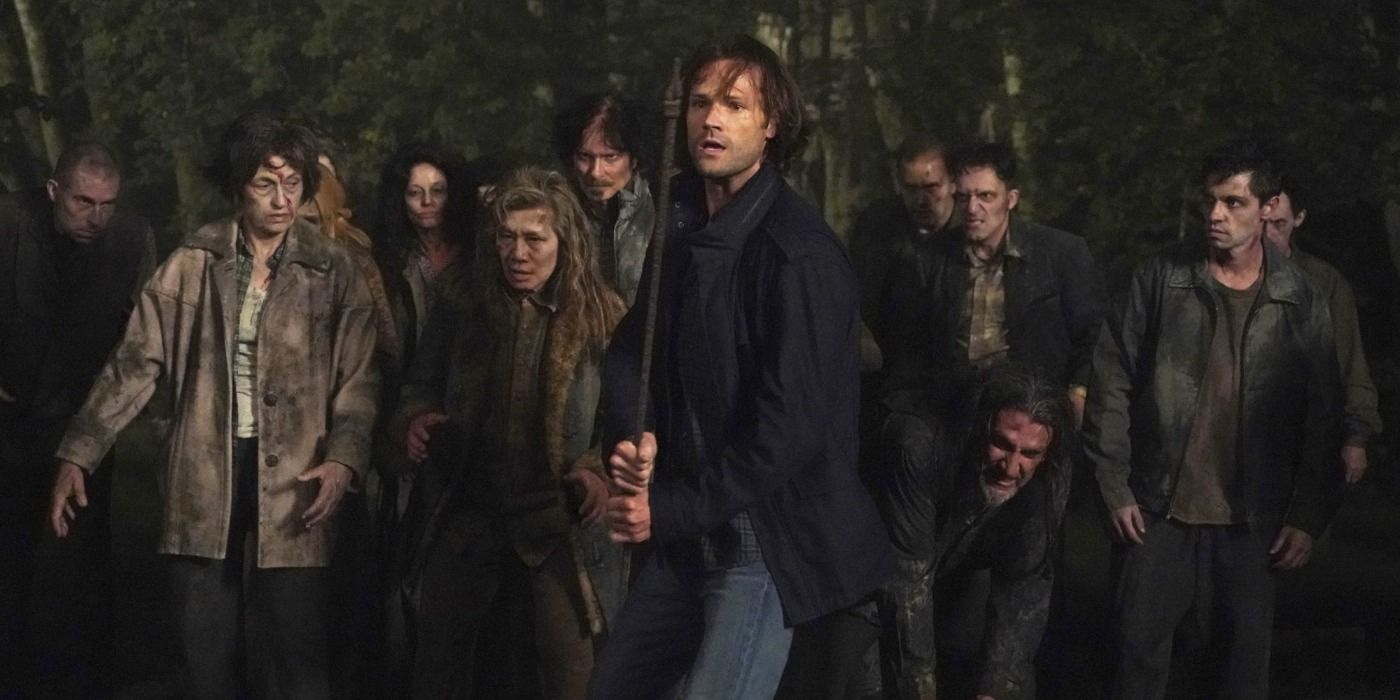 Sam Winchester surrounded by zombies released by God Chuck in Moriah in Supernatural
