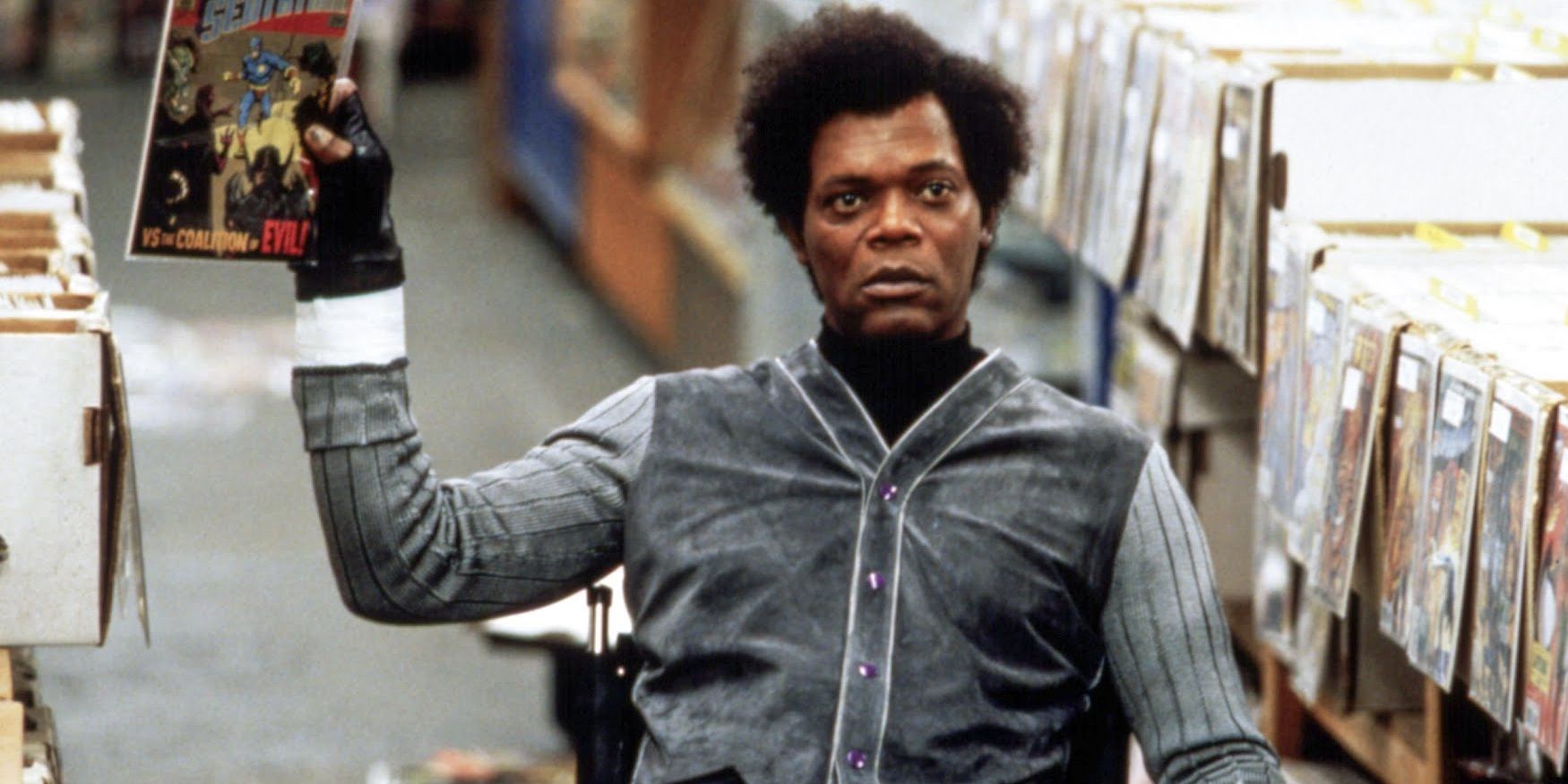 Mr Glass holding a comic book in Unbreakable